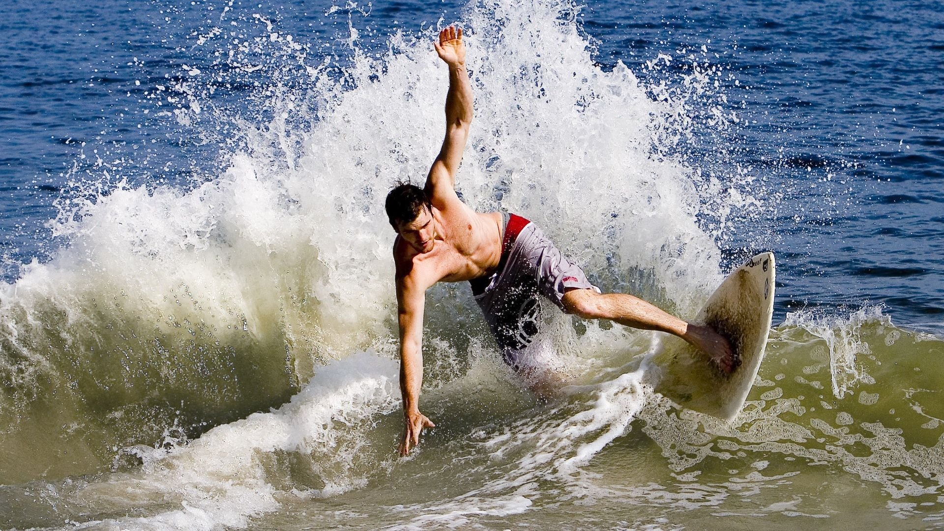 世界杯激情无限:精彩片段不断刷屏!,世界杯激战正酣,我们都知道